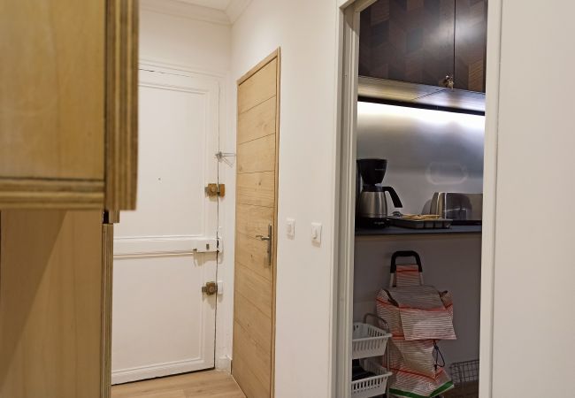 Appartement à Paris - Rue du Faubourg Saint Honoré #1 - Paris 8 - 217032 Appartement à Paris - Rue du Faubourg Saint Honoré #1 - Paris 8 - 217032