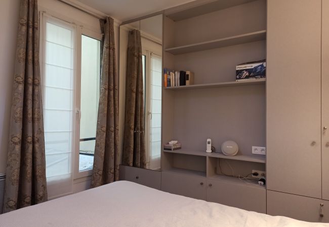 Appartement à Paris - Rue du Faubourg Saint Honoré #1 - Paris 8 - 217032 Appartement à Paris - Rue du Faubourg Saint Honoré #1 - Paris 8 - 217032
