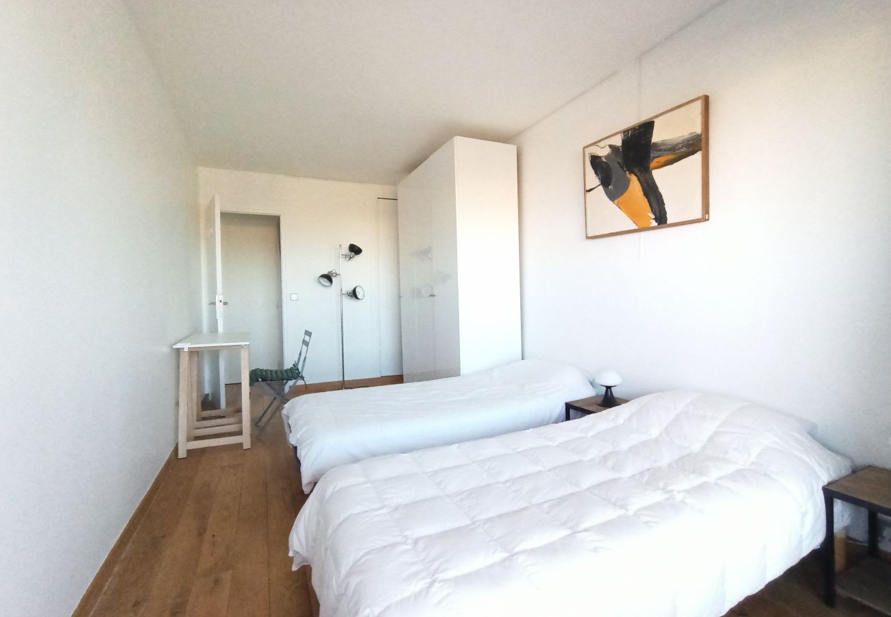 Appartement à Paris - Quai André Citroën - Paris 15 - 415064