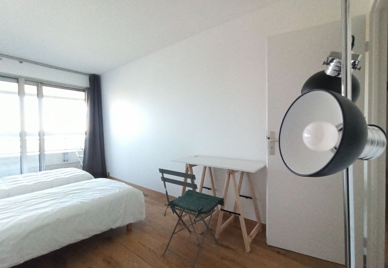 Appartement à Paris - Quai André Citroën - Paris 15 - 415064