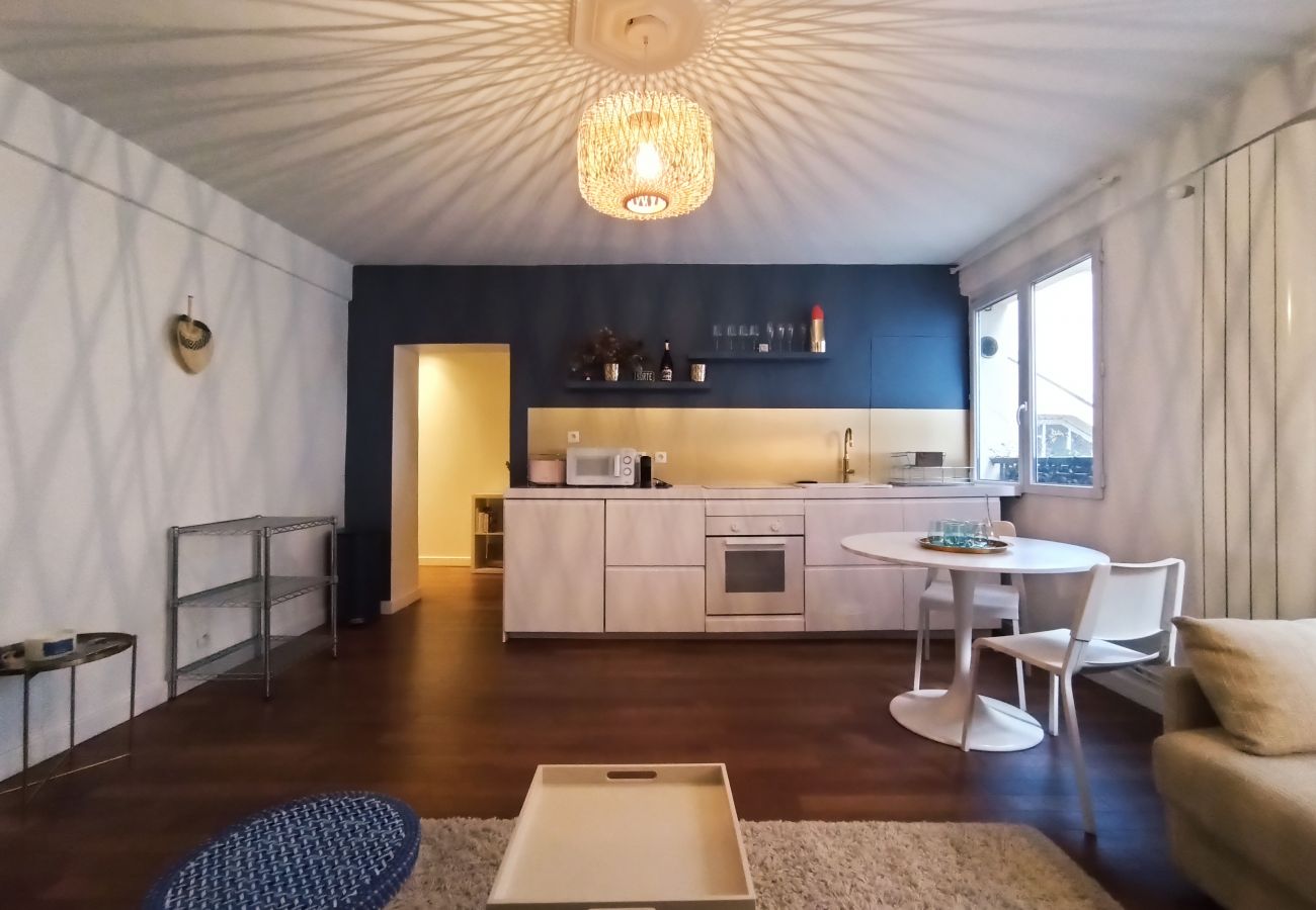 Appartement à Paris - Rue Montorgueil - Paris 1 - 201018