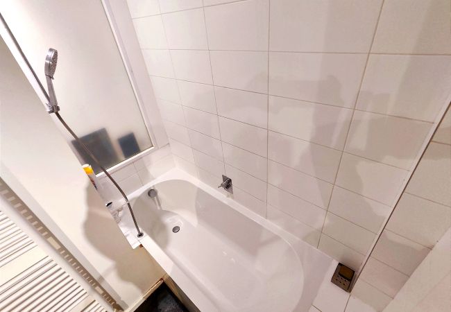Appartement à Paris - Avenue de Salonique - Paris 17 - 317056 Appartement à Paris - Avenue de Salonique - Paris 17 - 317056