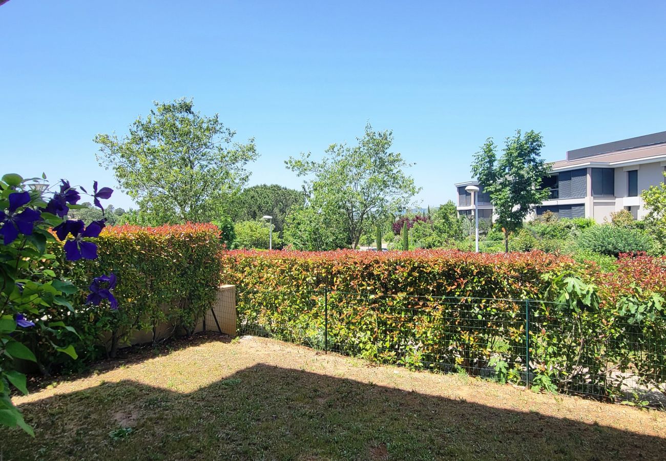 Appartement à Aix-en-Provence - AIX EN PROVENCE - APPARTEMENT NATURA
