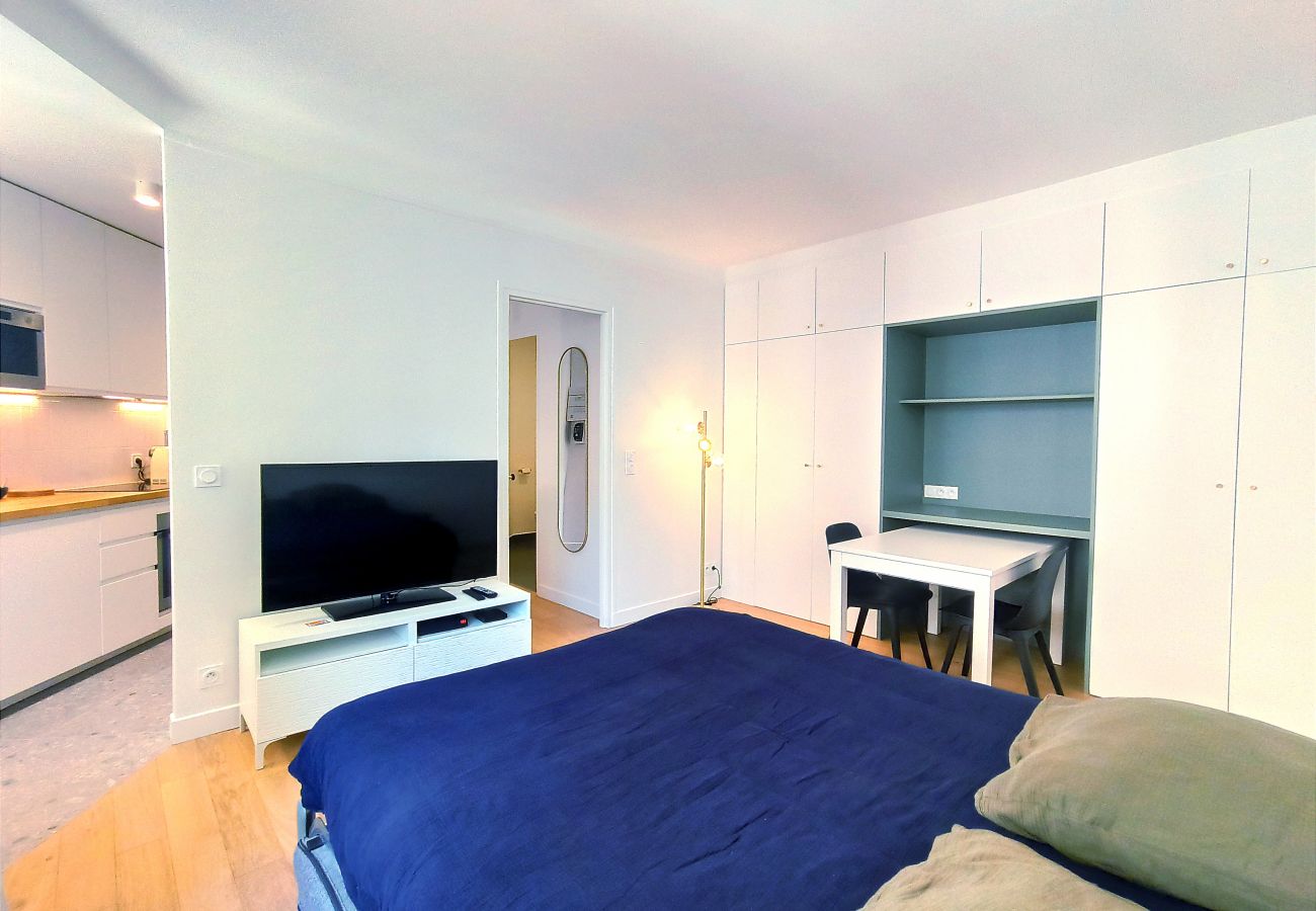 Studio à Paris - Rue Herran - Paris 16 - 116058