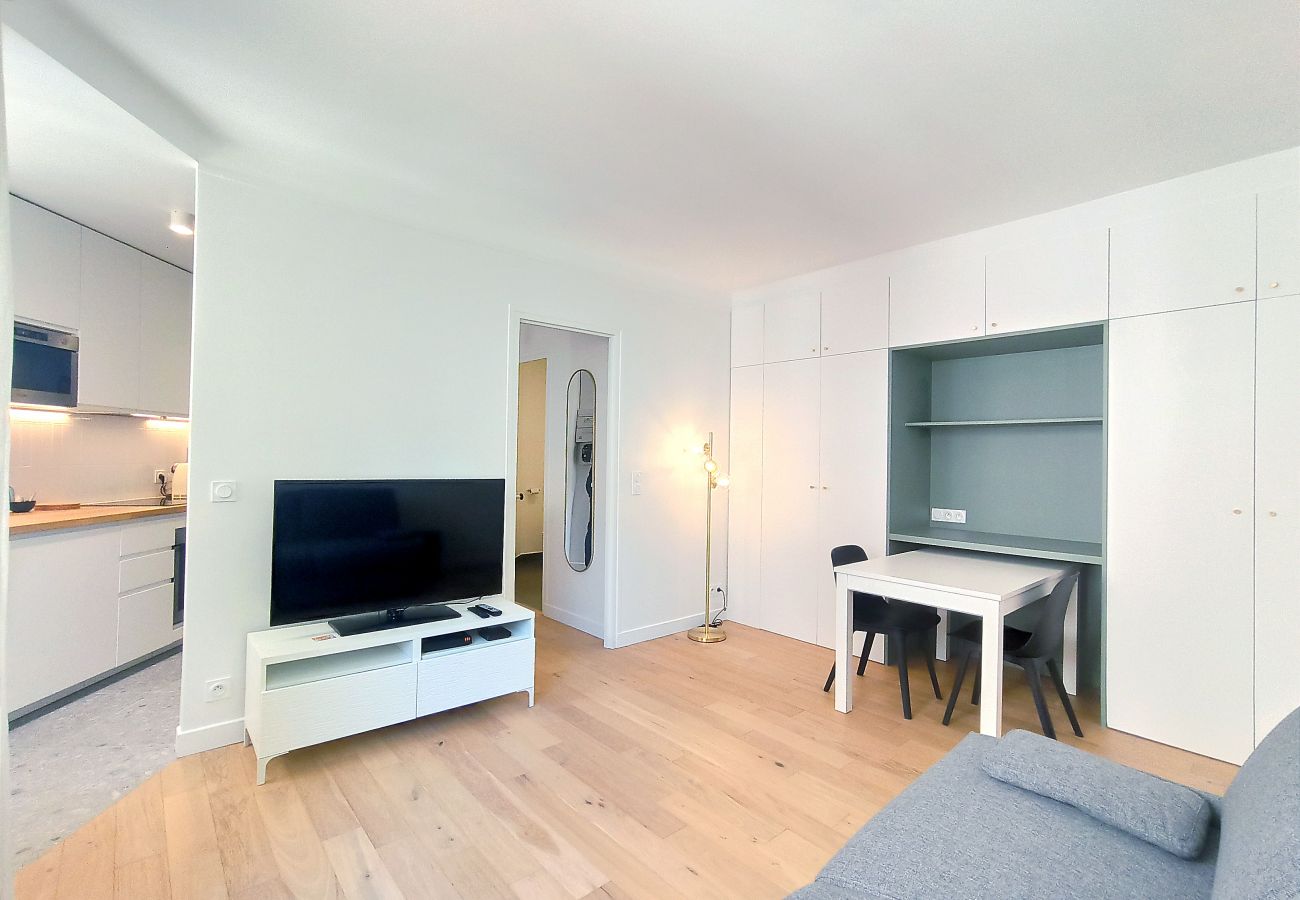Studio à Paris - Rue Herran - Paris 16 - 116058