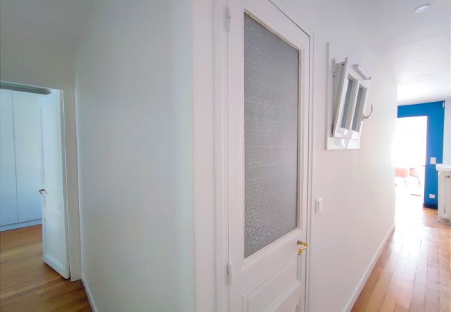 Appartement à Paris - Rue Eugène Delacroix - Paris 16 - 416035