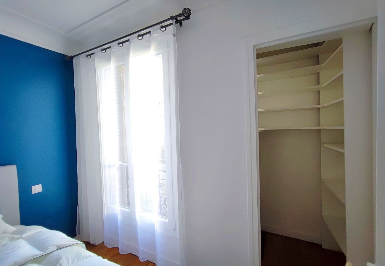 Appartement à Paris - Rue Eugène Delacroix - Paris 16 - 416035