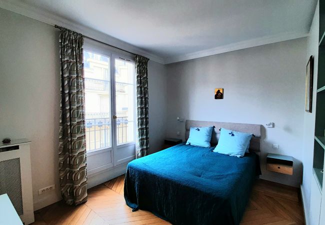 Appartement à Paris - Avenue Saint-Honoré d'Eylau - Paris 16 - 516015