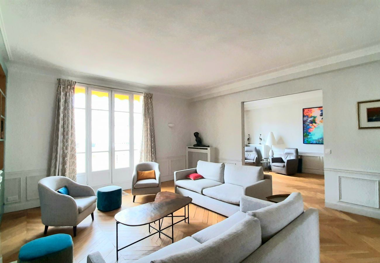 Appartement à Paris - Avenue Saint-Honoré d'Eylau - Paris 16 - 516015