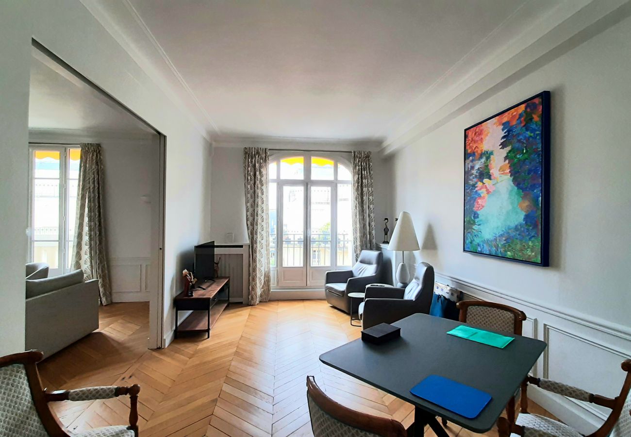 Appartement à Paris - Avenue Saint-Honoré d'Eylau - Paris 16 - 516015