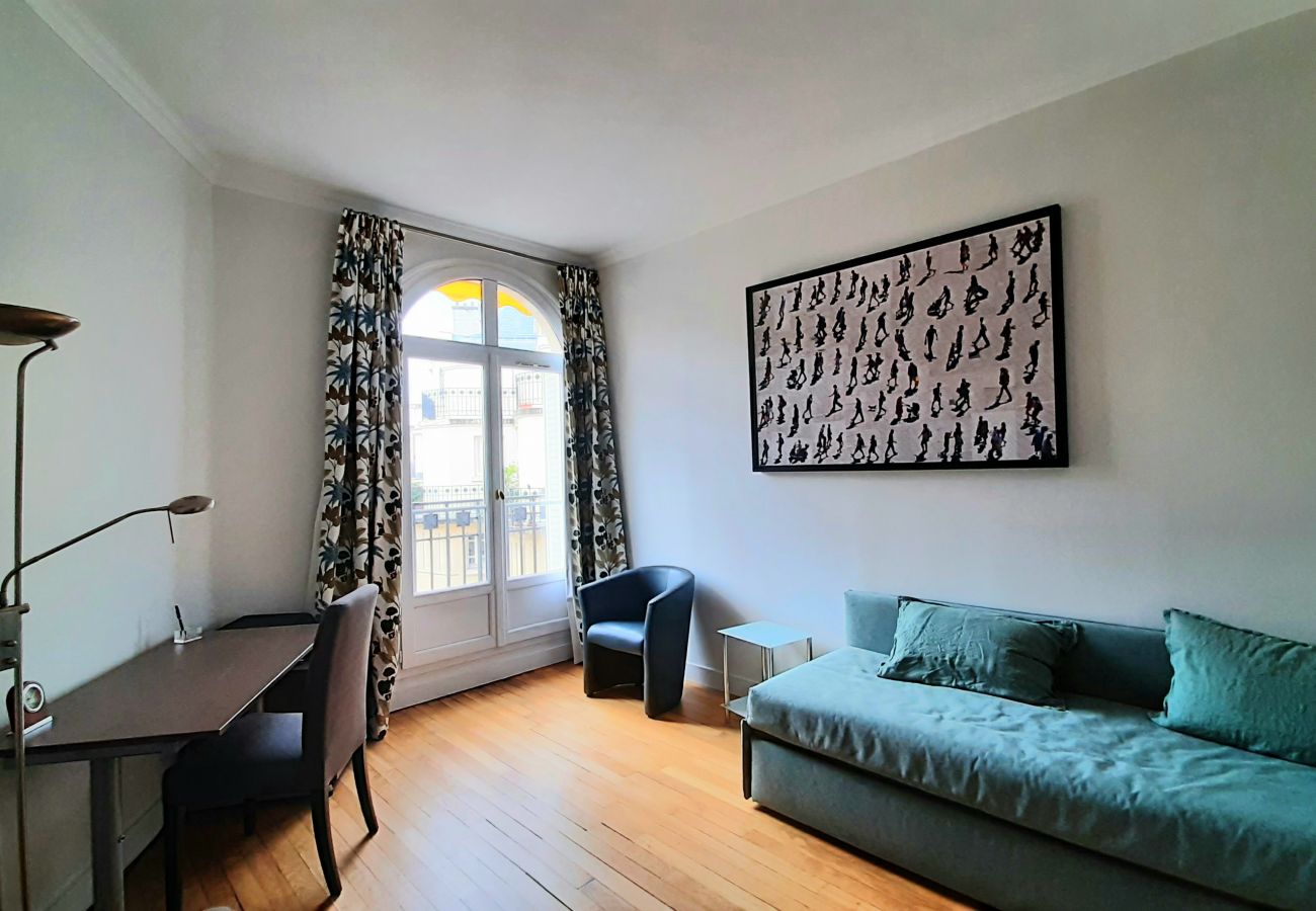 Appartement à Paris - Avenue Saint-Honoré d'Eylau - Paris 16 - 516015