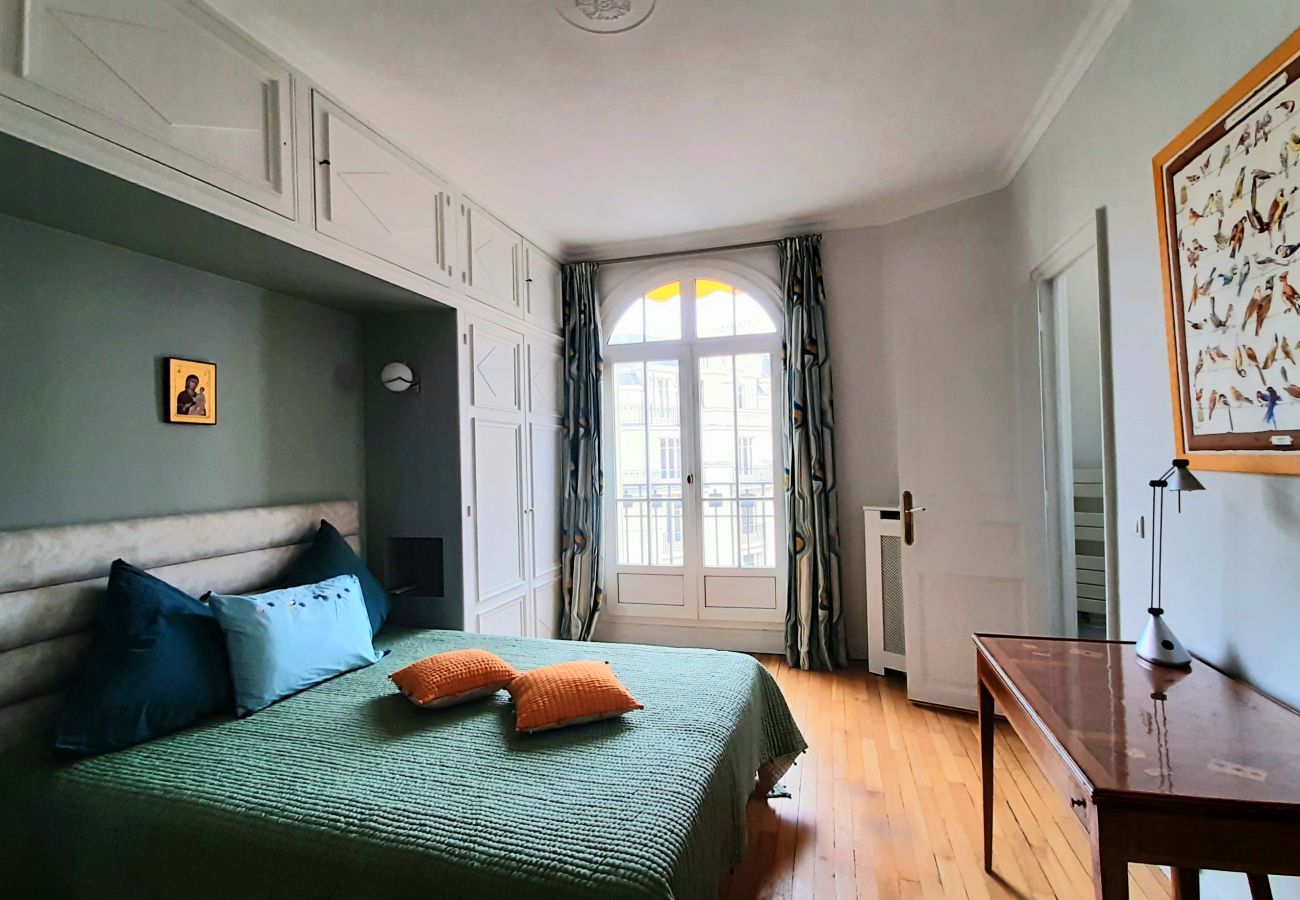 Appartement à Paris - Avenue Saint-Honoré d'Eylau - Paris 16 - 516015