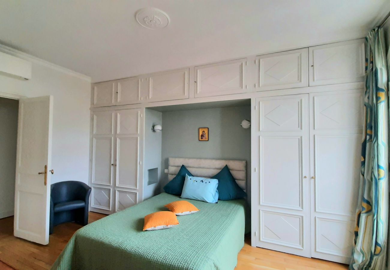 Appartement à Paris - Avenue Saint-Honoré d'Eylau - Paris 16 - 516015