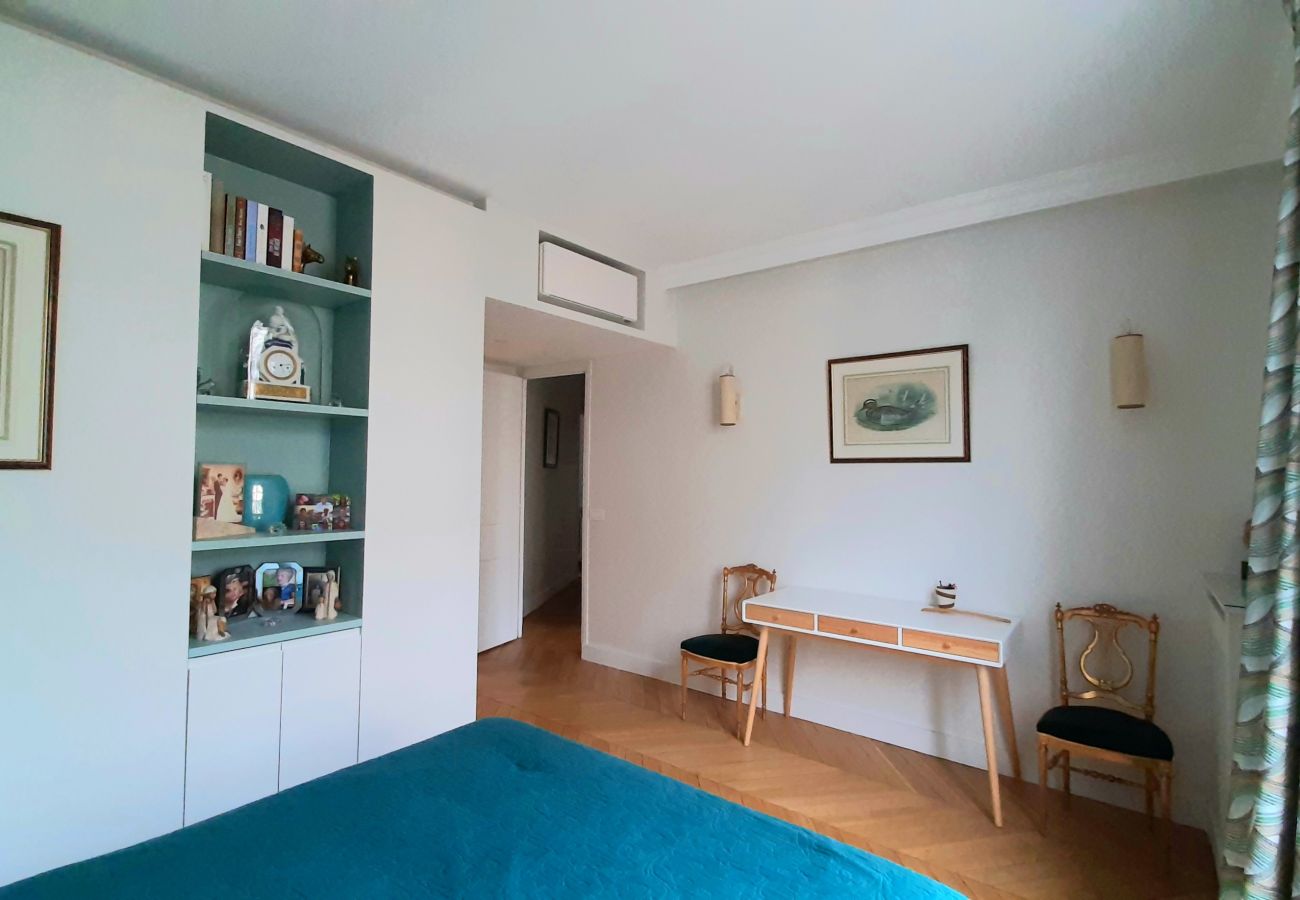 Appartement à Paris - Avenue Saint-Honoré d'Eylau - Paris 16 - 516015