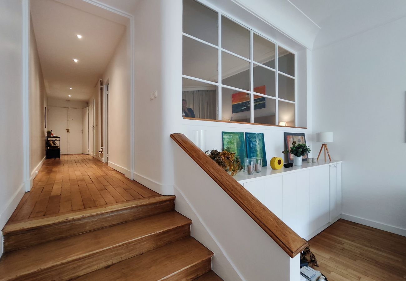 Appartement à Paris - Avenue René Boylesve - Paris 16 - 216068