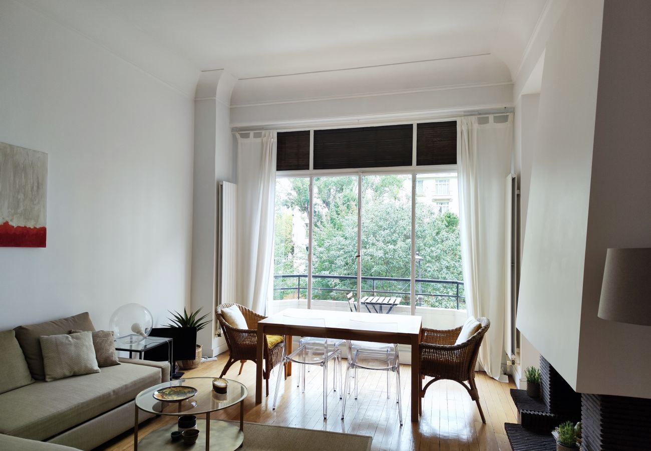 Appartement à Paris - Avenue René Boylesve - Paris 16 - 216068