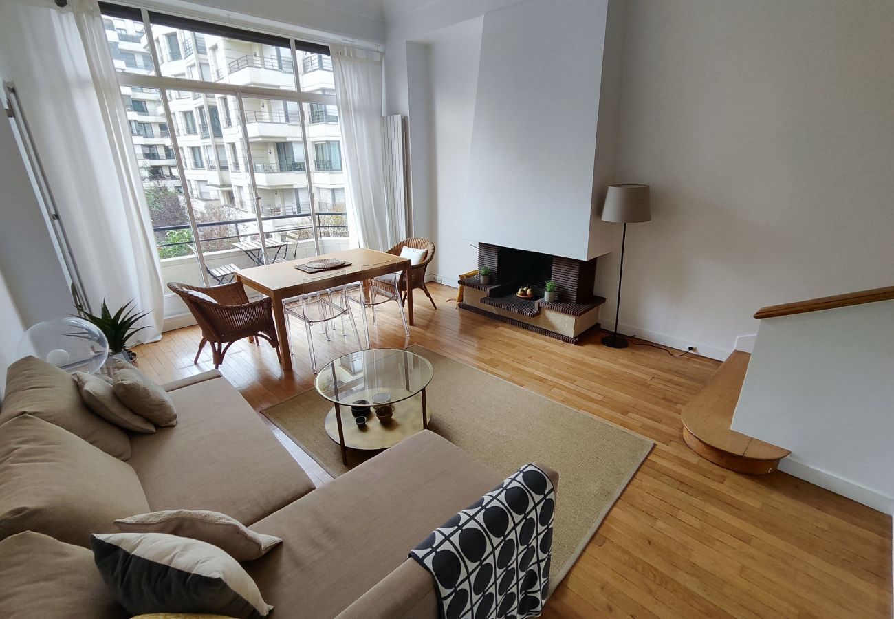 Appartement à Paris - Avenue René Boylesve - Paris 16 - 216068