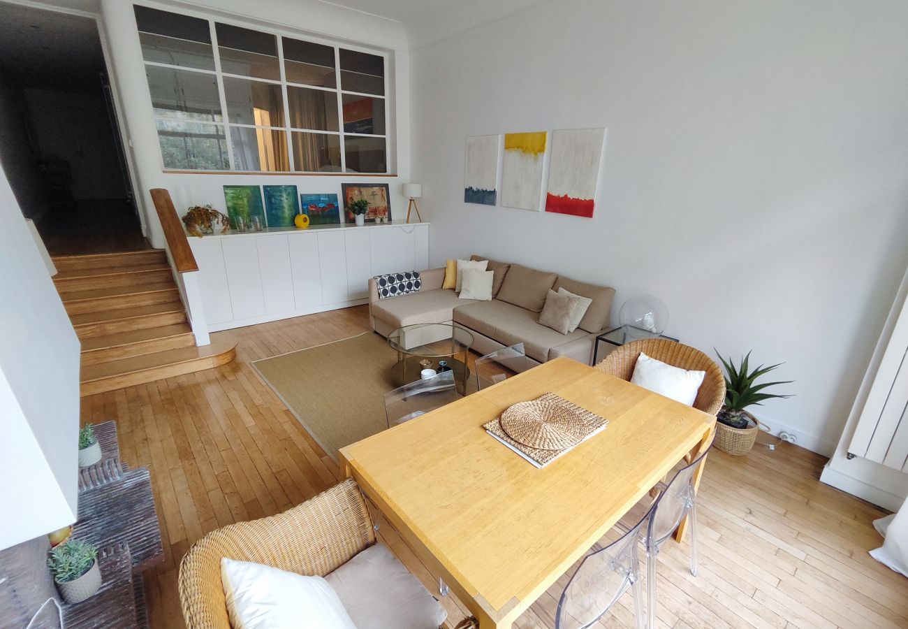 Appartement à Paris - Avenue René Boylesve - Paris 16 - 216068
