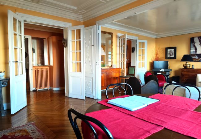 Appartement à Paris - Rue Faustin Hélie - Paris 16 - 416059 Appartement à Paris - Rue Faustin Hélie - Paris 16 - 416059