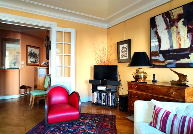 Appartement à Paris - Rue Faustin Hélie - Paris 16 - 416059