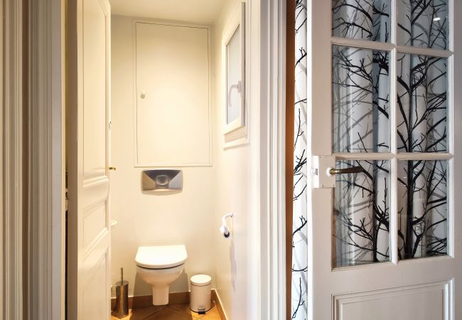 Appartement à Paris - Rue Faustin Hélie - Paris 16 - 416059 Appartement à Paris - Rue Faustin Hélie - Paris 16 - 416059