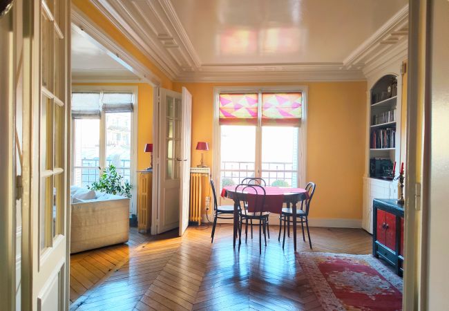 Appartement à Paris - Rue Faustin Hélie - Paris 16 - 416059