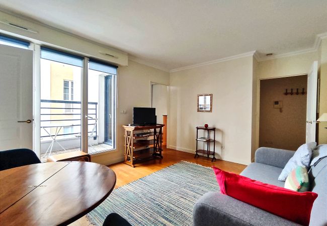 Appartement à Paris - Passage Doisy - Paris 17 - 217075 Appartement à Paris - Passage Doisy - Paris 17 - 217075