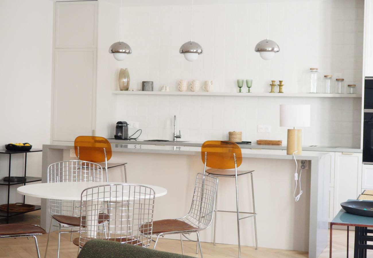 Appartement à Paris - Rue Jean Mermoz - Paris 8 - 308061