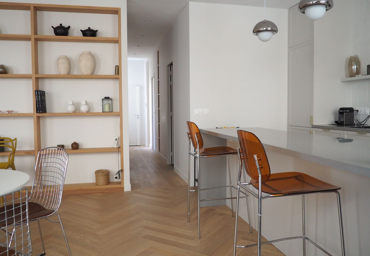 Appartement à Paris - Rue Jean Mermoz - Paris 8 - 308061