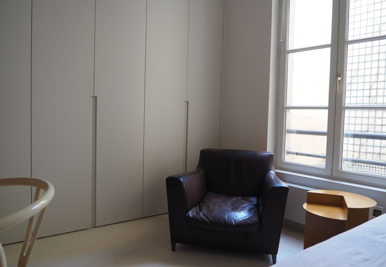 Appartement à Paris - Rue Jean Mermoz - Paris 8 - 308061