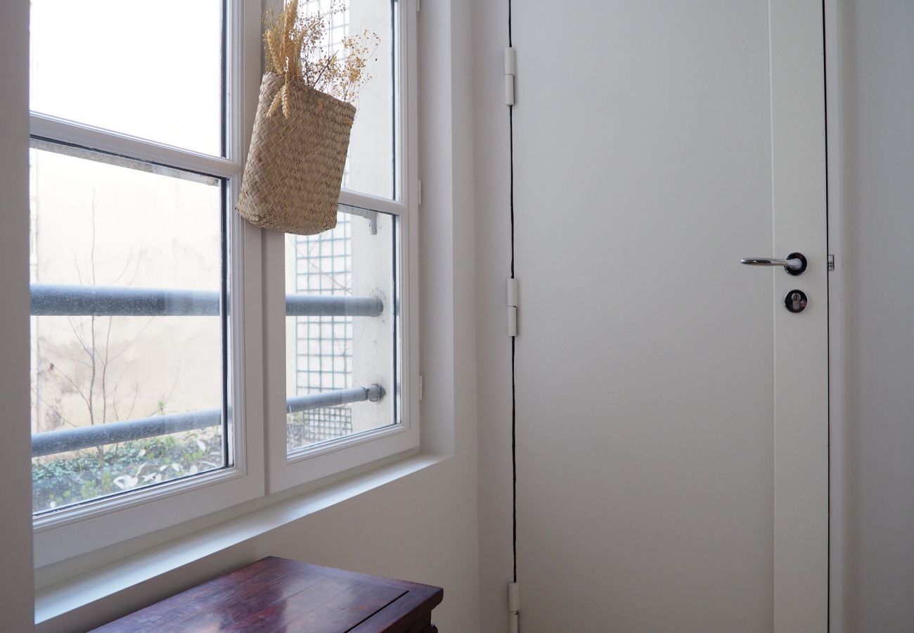 Appartement à Paris - Rue Jean Mermoz - Paris 8 - 308061